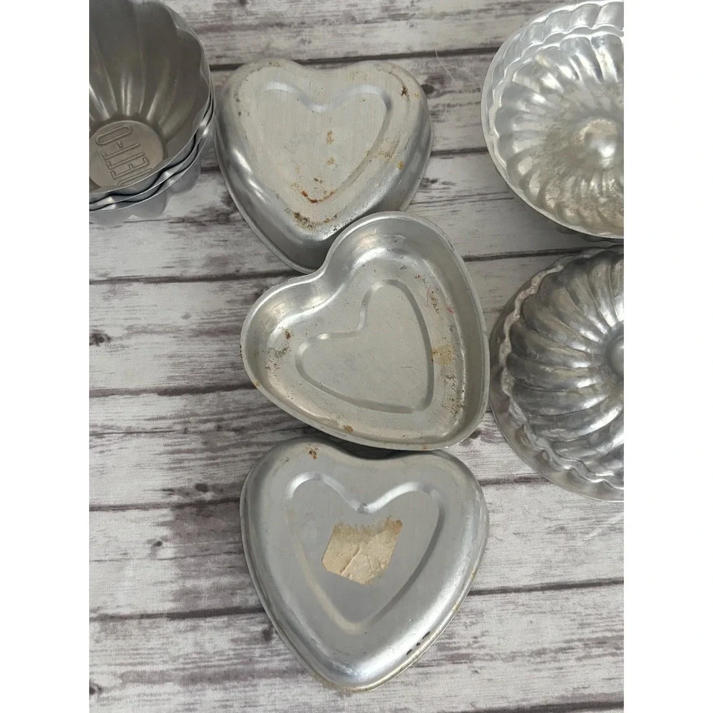 Vintage Lot of 8 Aluminum Silver Metal Jello Individual Dessert Molds Decor